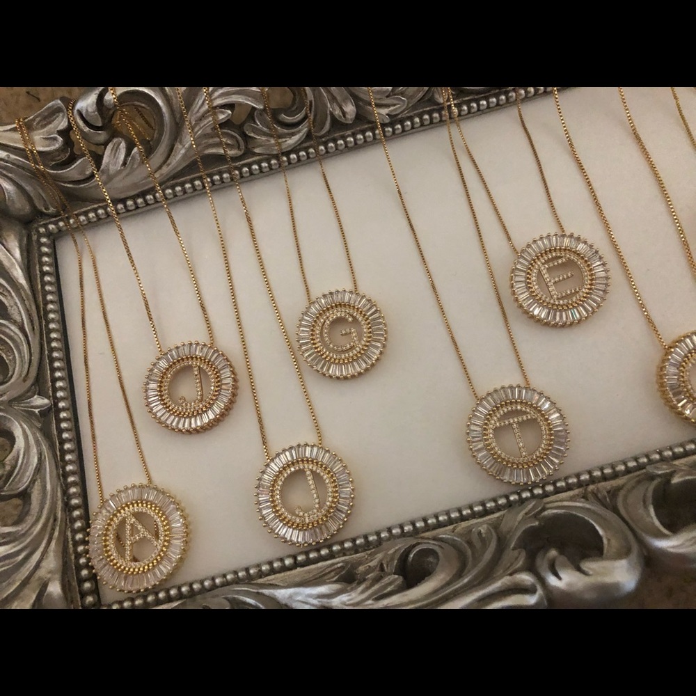 Initial/letter necklace “T” “E” “J” “G”